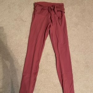 Lululemon knot align leggings